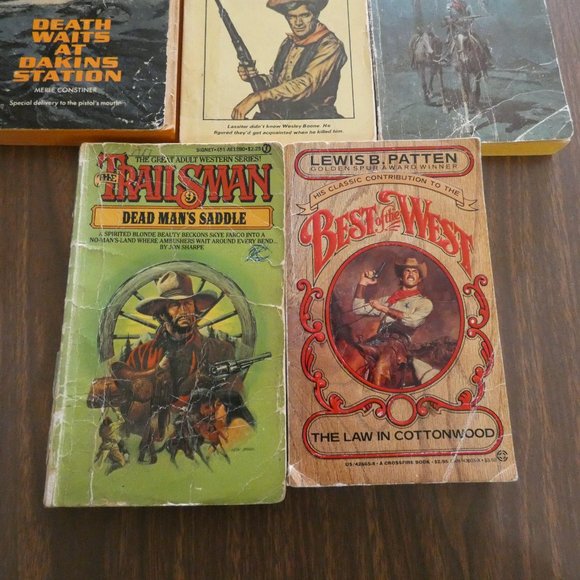 Lot Of 8 Vintage Western Paperbacks Various Authors - Picture 4 of 8